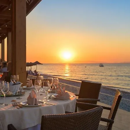Hotell Avra